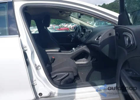 2016 Chrysler 200 Limited z USA, uszkodzony, nr VIN 1C3CCCAB3GN131981